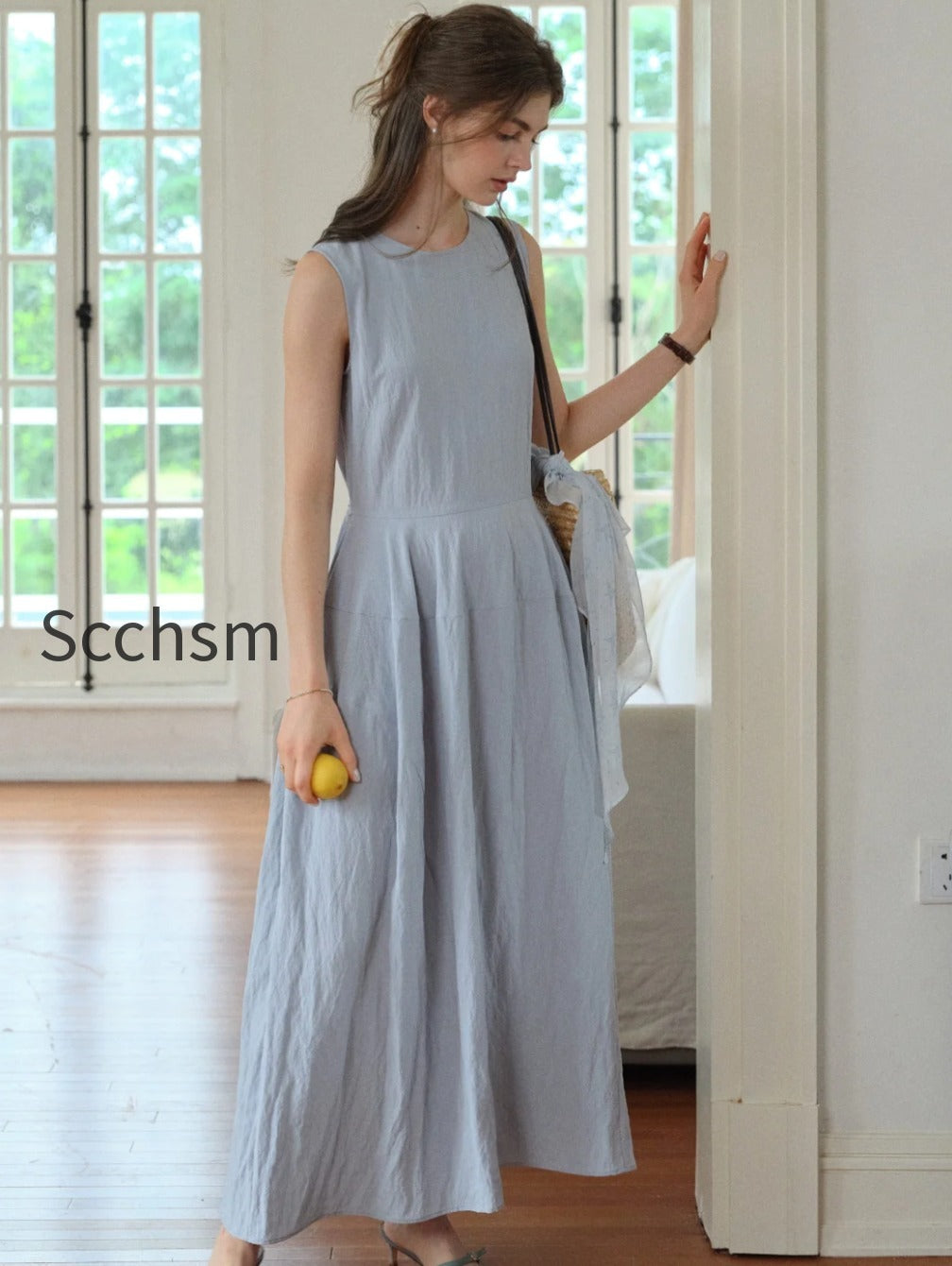maci-round-neck-simple-dress