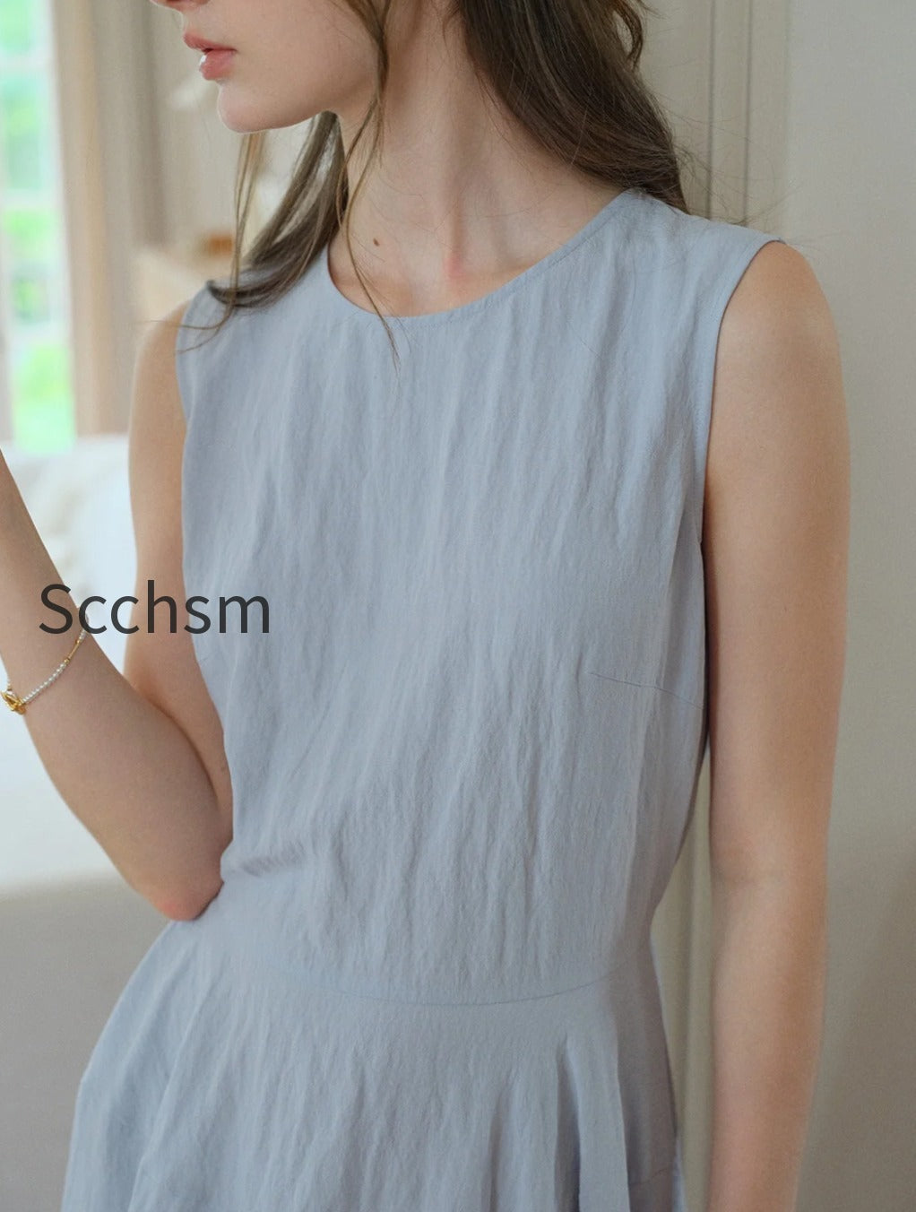maci-round-neck-simple-dress